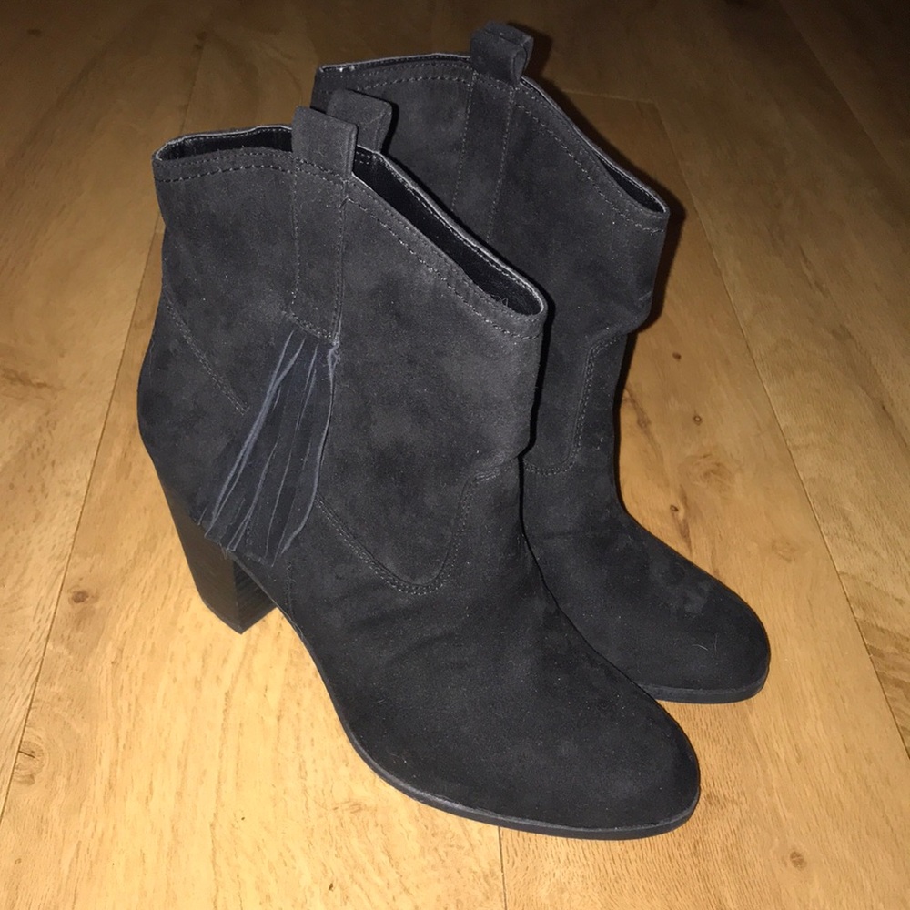 Black suede heeled cowgirl style boots